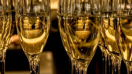 Lidl vinde un tip de vin spumant, cu un preț de 40 de lei, care a primit aceeași distincție pe care o au 40 de șampanii de top