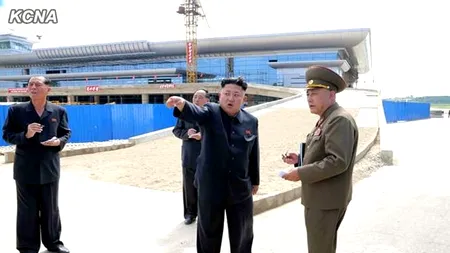 Ce reacție a avut liderul nord-coreean Kim Jong-un, după ce a vizitat noul terminal al aeroportului Sunan din Phenian