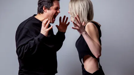 Ce zodie va avea CERTURI în cuplu în februarie 2025. Atmosferă de conflict pe tot parcursul lunii