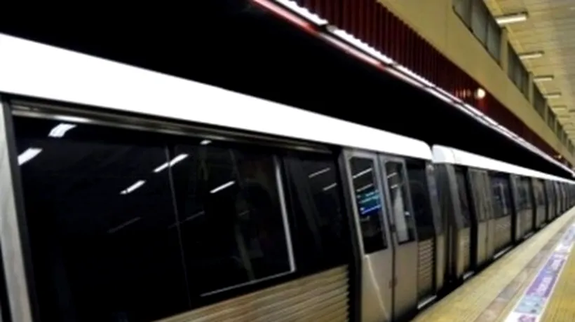 Circulație blocată zeci de minute la metrou, după ce un tren s-a defectat între stații