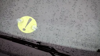 Cât timp se ține semnul de începător pe parbriz și pe lunetă, de fapt. Ce amendă riscă cei care nu îl au