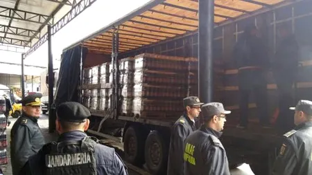 Protest al comercianților dintr-un complex en gros din Galați, nemulțumiți de controale ale ANAF: 