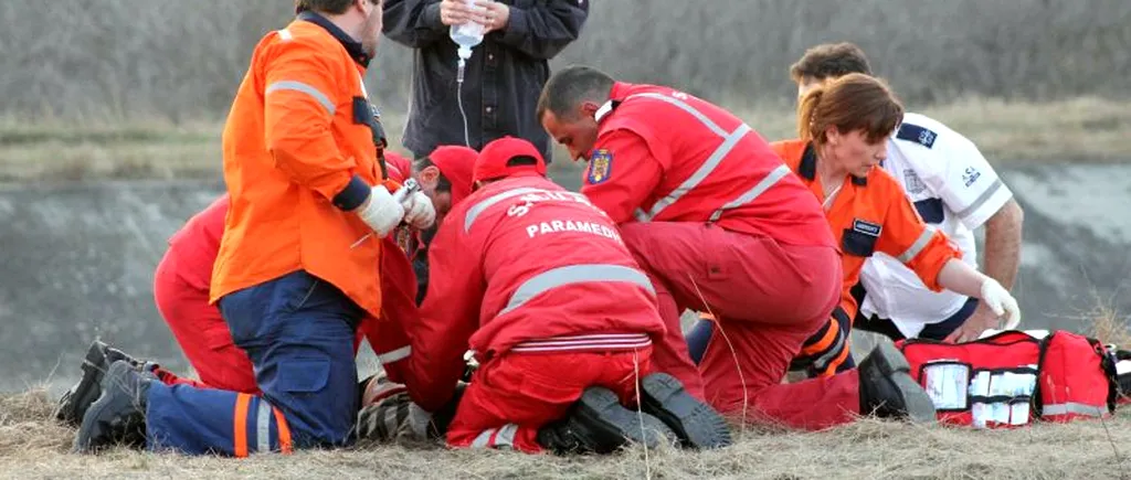 O elevă de 14 ani S-A SINUCIS într-un parc din Ploiești