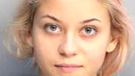 Când vezi cum arată, nu ai crede că e ''divă porno''. Gestul pe care l-a făcut îi poate aduce ANI GREI în pușcărie