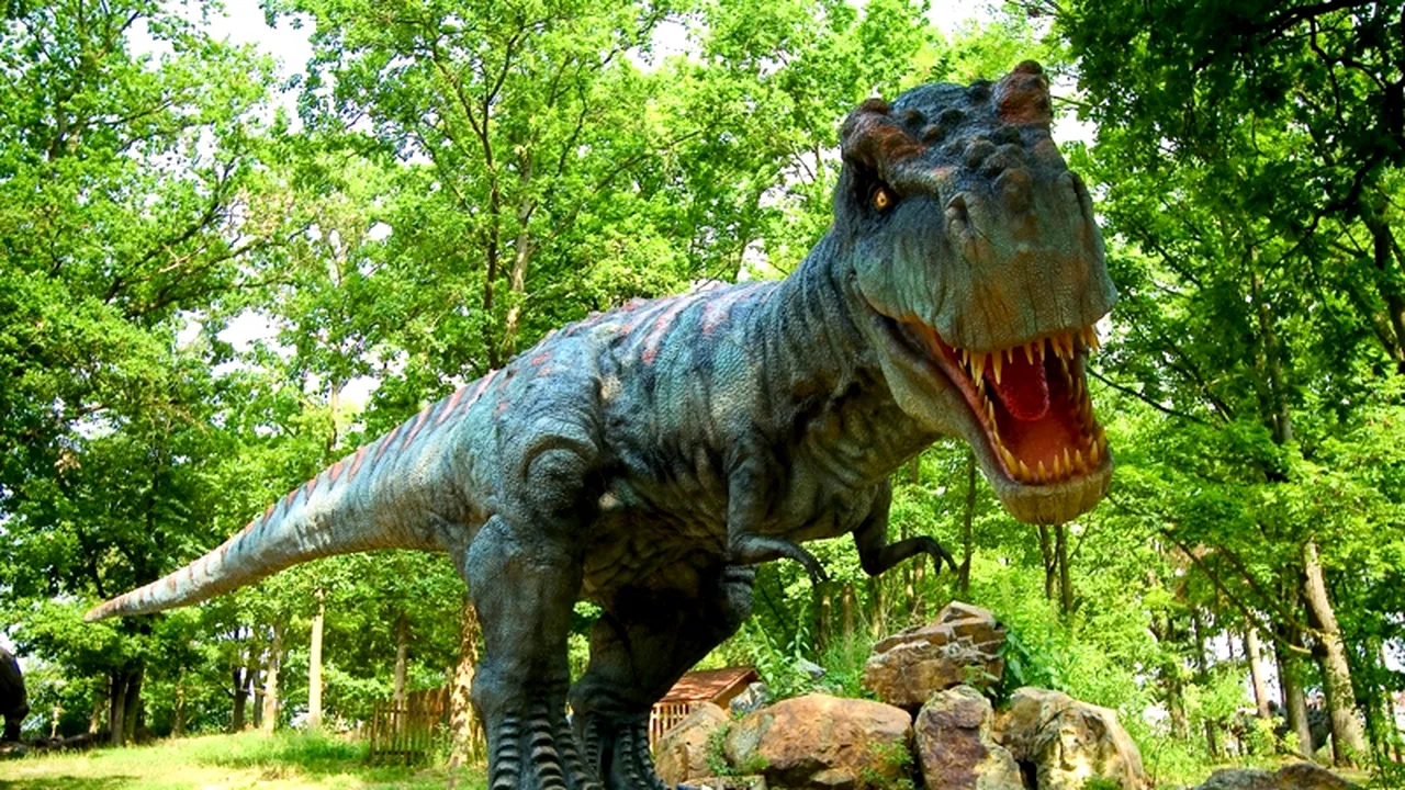 Parc unic în Europa de sud-est: 50 de dinozauri în mărirme naturală 