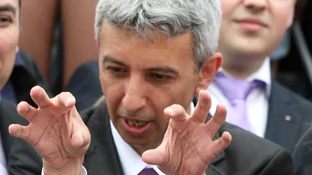 Negocieri pentru Oltchim. Avocatul lui DD: Diaconescu este un client pretențios, exigent, foarte greu de mulțumit