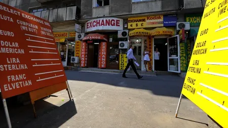 CURSUL DE SCHIMB a atins un nou maxim istoric, de 4,4796 lei/euro