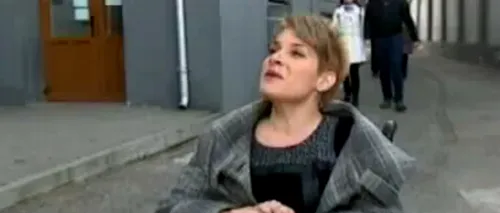 O tânără în scaun cu rotile nu a putut vota, în București. Ce i-au spus oamenii din secție