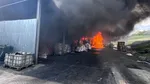Un incendiu a mistuit o hală de producție din Sălaj. A fost emis mesaj Ro-Alert
