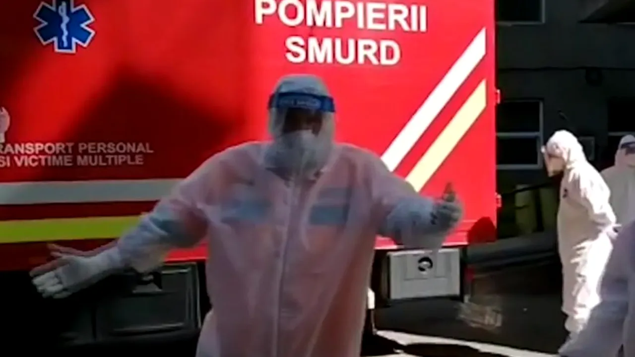 „Pacienții nimănui”. Mai mulți ambulanțieri au stat ore întregi cu bolnavii de COVID-19 în ambulanță: „Să vină Arafat să rezolve problema!”
