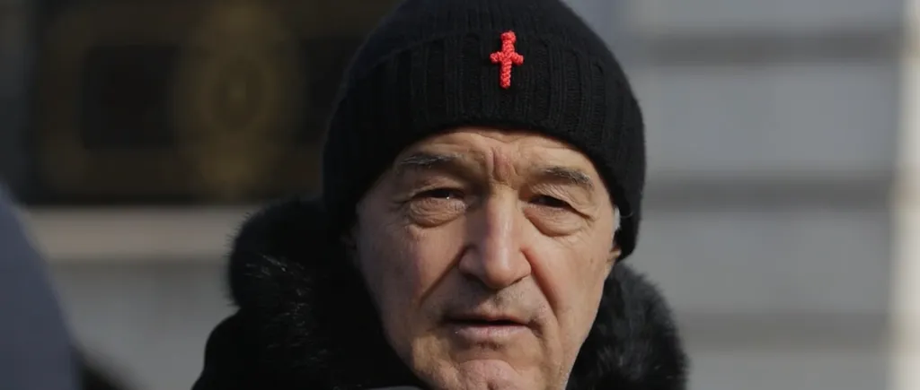 Cât îl costă un trening PERSONALIZAT pe Gigi Becali. Ce semnificație are înscrisul brodat pe care îl cere designerului