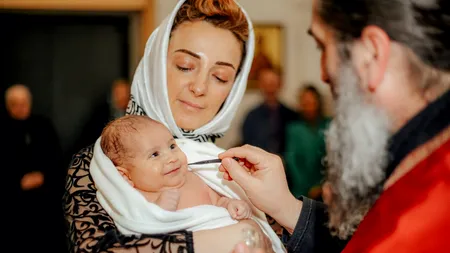 Botez 2023. Cât costă taxa la biserică pentru creștinarea unui copil