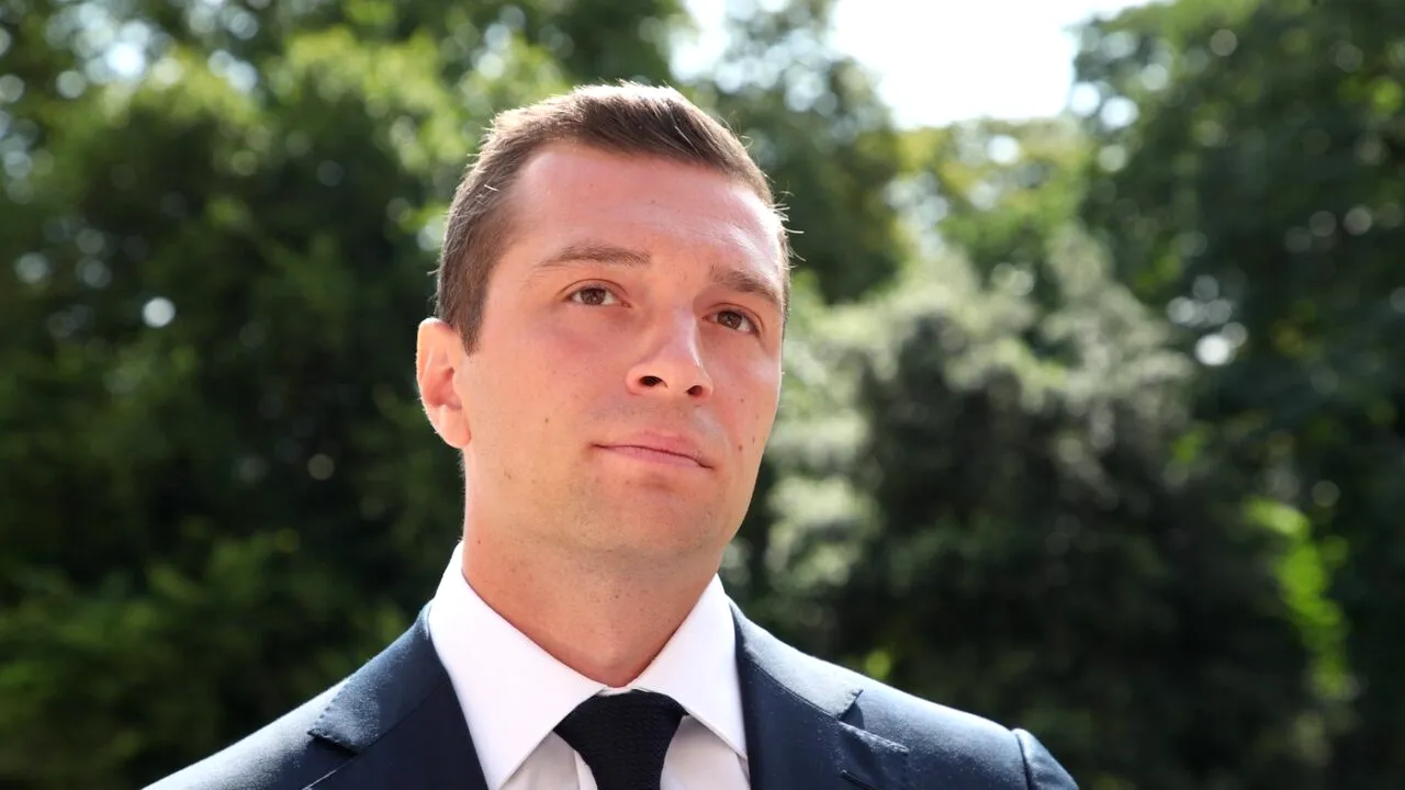 Liderul OPOZIȚIEI din Franța critică atitudinea fostului premier, Gabriel Attal/ „Este gata să facă orice pentru a exista”