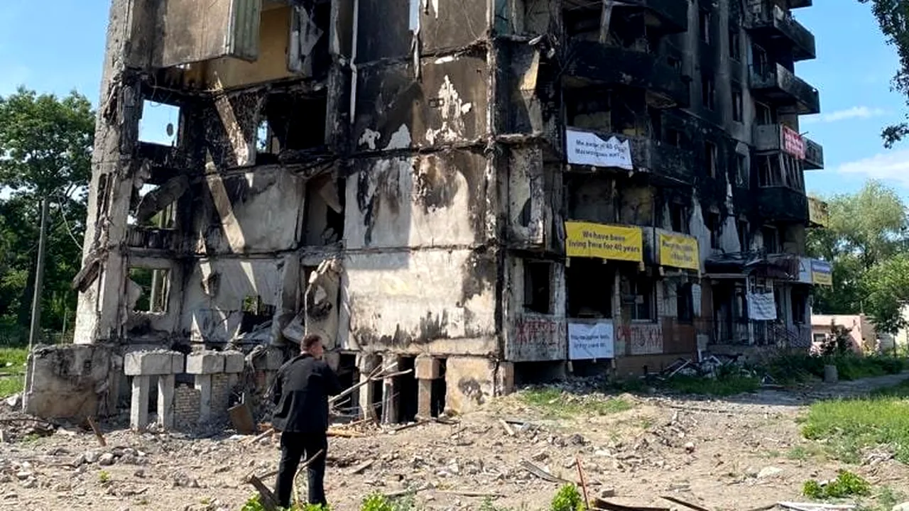 Ambasadorul Rusiei la Phenian: ”Muncitorii nord-coreeni ar putea ajuta la reconstruirea estului Ucrainei”