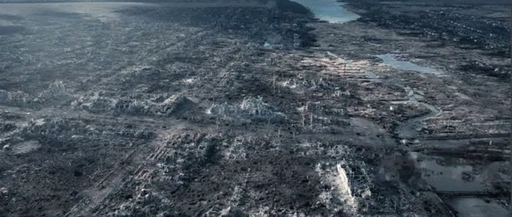 FOTO-VIDEO  | Imagini APOCALIPTICE: Un oraș care avea 10.000 de locuitori a fost șters de pe fața pământului în Ucraina