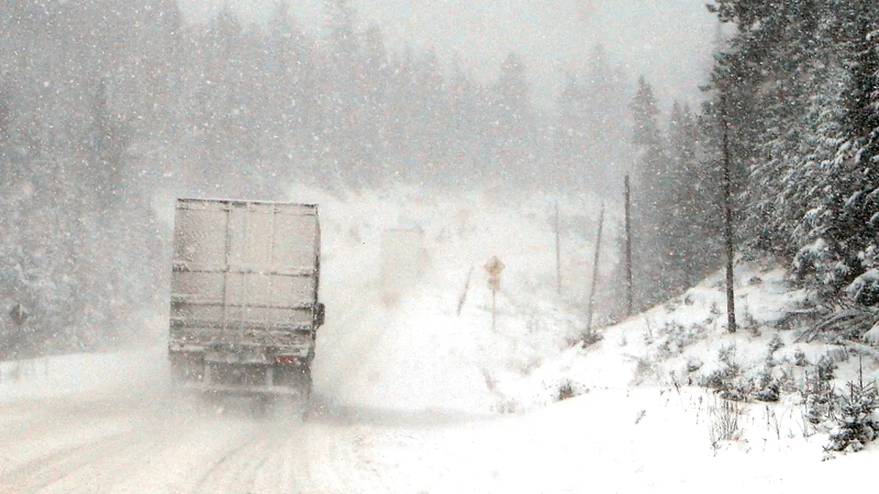 Infotrafic: Nu mai sunt drumuri naționale închise din cauza vremii