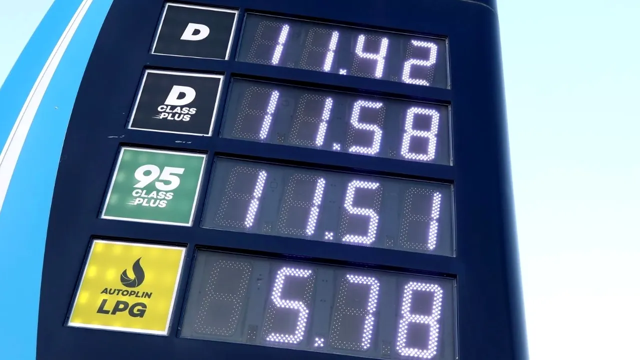 Cât costă un litru de motorină în Croația. Un turist român a scris pe Facebook după ce a alimentat în Split