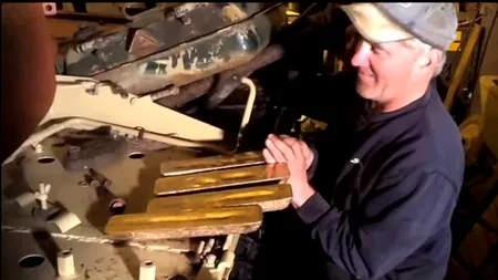 COMOARA descoperită de un britanic într-un tanc irakian cumpărat de pe eBay: „Regret că am predat-o Poliției”