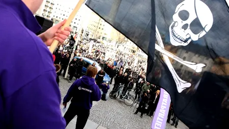 Lumea după ACTA. Prima țară care ar putea interzice THE PIRATE BAY, unul din cele mai mari site-uri de torente din lume