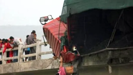 78 de morți și zeci de răniți, după un accident de camion produs în Republica Centrafricană