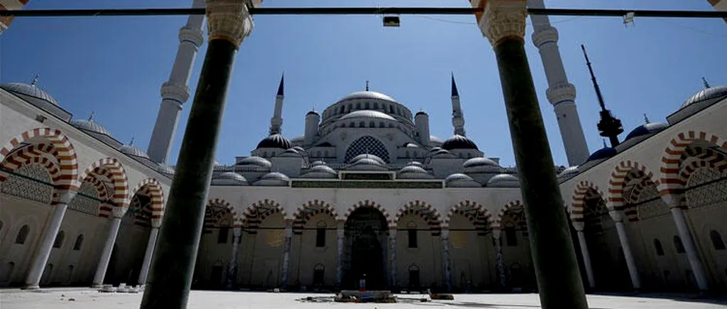 CIUDAT. Celebrul cântec al rezistenței „Bella Ciao”, în difuzoarele din minaretele turcești! - VIDEO