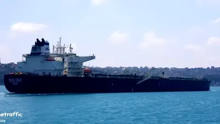 Un petrolier grec, atacat de o dronă în Marea Neagră. La bord se afla și un marinar român