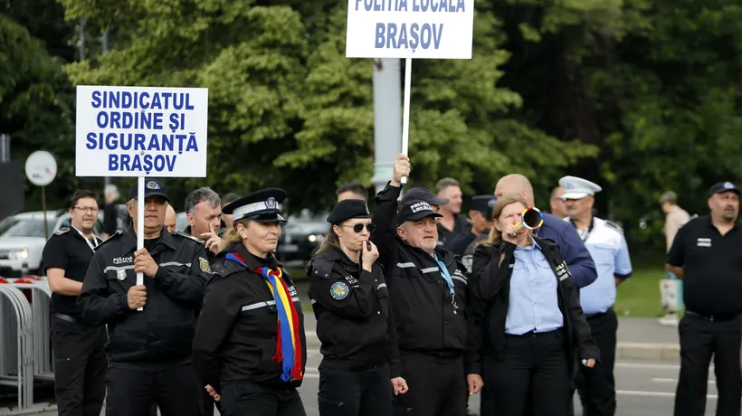 Polițiștii locali din România PROTESTEAZĂ la Guvern. Care sunt nemulțumirile sindicaliștilor