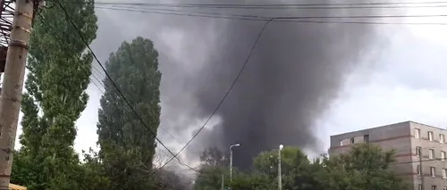 UPDATE - Explozii, urmate de incendiu, în zona industrială din orașul Constanța. A fost transmis mesaj RO-Alert / Flăcările au fost localizate (VIDEO)