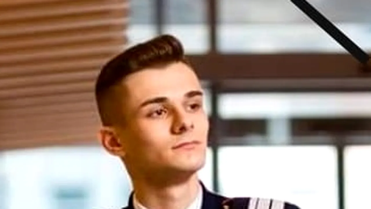 Un tânăr de 21 de ani, student la Academia Militară, a murit după ce a căzut accidental peste un circular de tăiat lemne