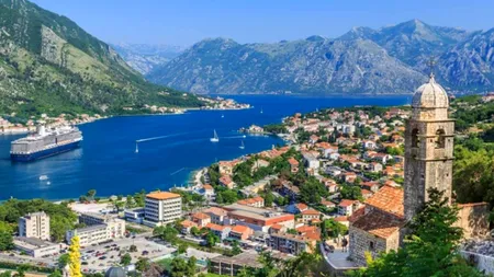 Cetăţenii statelor UE pot intra în Muntenegru fără test PCR sau certificat de vaccinare