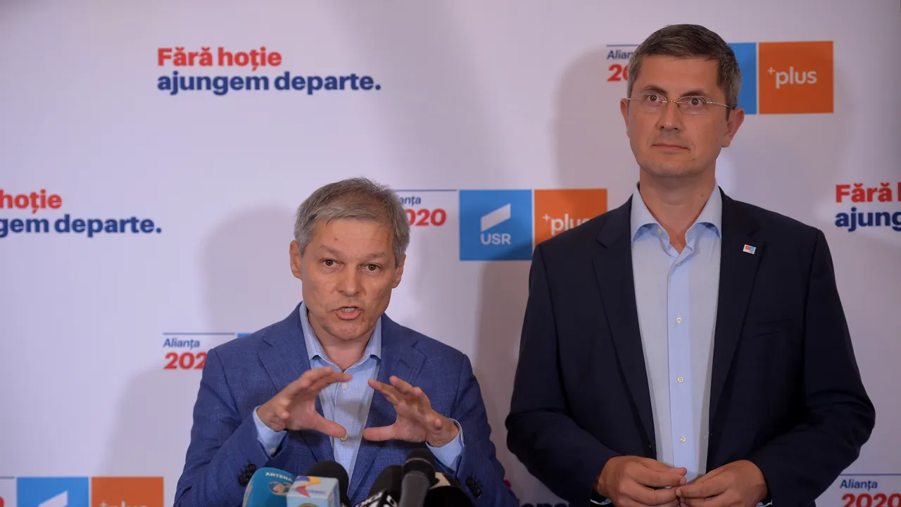 USR-PLUS propune un pact cu celelalte partide pentru alegeri anticipate