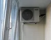 O femeie din Cluj, acuzată că i-a furat vecinei… balconul: „A schimbat yala și a instalat un aparat de aer condiționat”