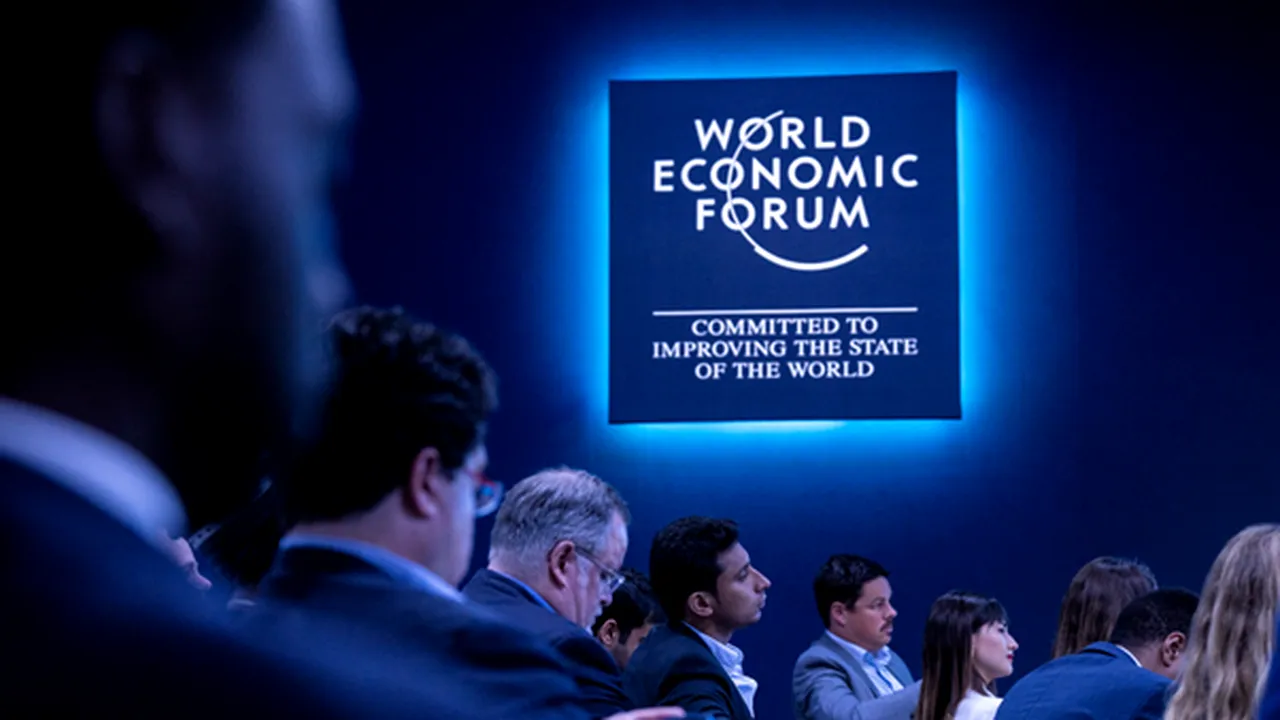 Raport al Forumului Economic Mondial. Peste 92 de milioane de locuri de muncă vor fi ELIMINATE până în 2030 / Noi provocări induse de AI