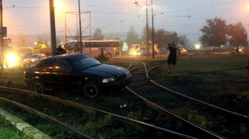 Un șofer din Timișoara a alimentat fără să plătească, apoi a fugit de angajații benzinăriei. Fotografia arată cum a fost prins