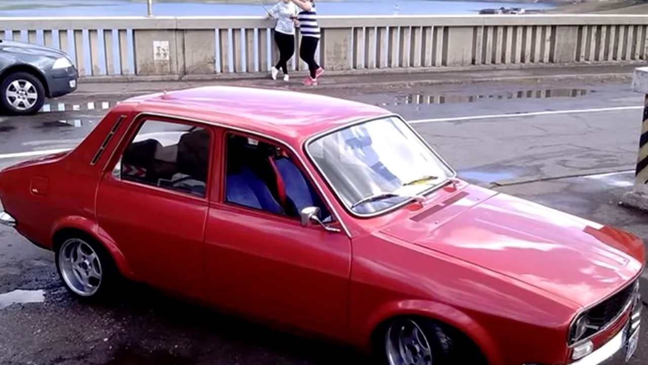 Imaginea zilei: O Dacie 1300 a fost oprită în trafic la New York