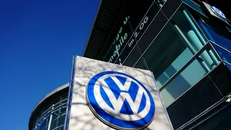 Volkswagen închide producția la patru uzine din Germania. 50.000 de oameni vor fi trimiși în șomaj