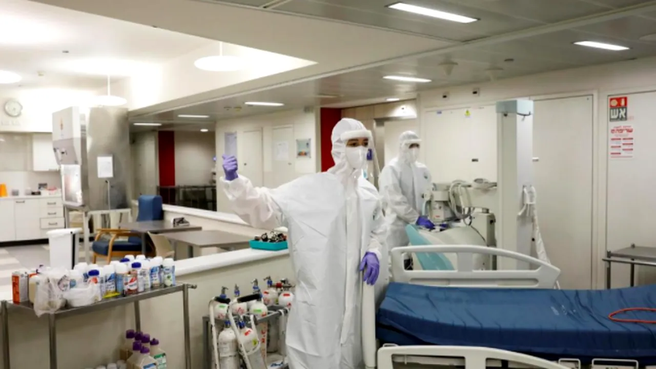 Un număr record de persoane din SUA sunt în prezent spitalizate cu COVID-19