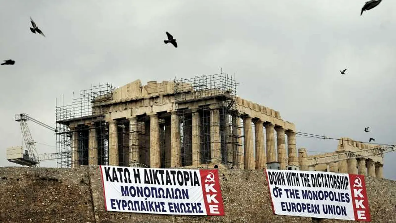 Reuters: Experții europeni pregătesc măsuri drastice în eventualitatea ieșirii Greciei din zona euro