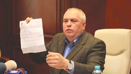 Baronul Nicușor, s-a enervat pe un jurnalist: „Îmi pui mie întrebări? Ia fă repede trei flotări!