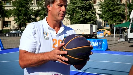 Toti ochii pe Wizz Air Sport Arena Streetball