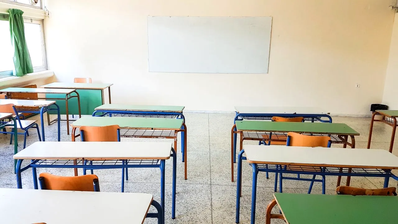 Grecia: Ce riscă profesorii care nu se vaccinează anti-COVID