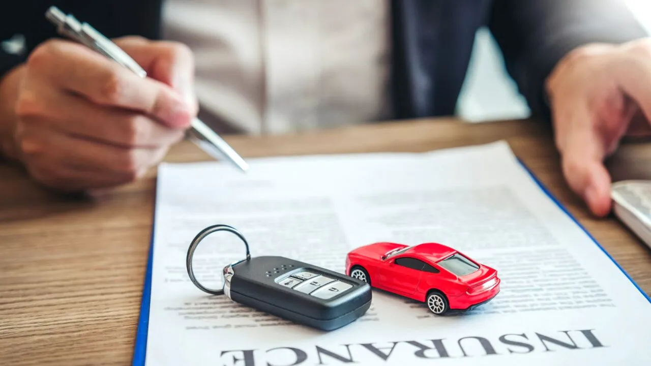 UNSAR intervine după retragerea autorizației companiei Euroins: „Problemele din zona RCA nu se regăsesc și în cazul altor tipuri de asigurări”