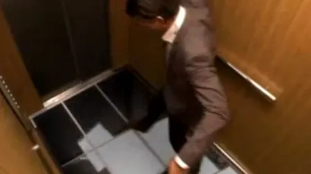 VIDEO: Cum își promovează LG noile monitoare