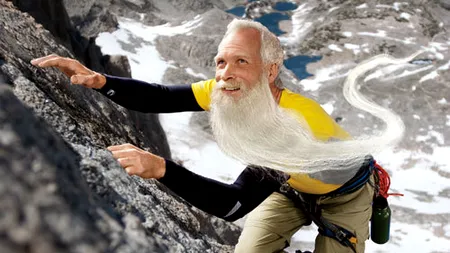 150.000 de oameni mor zilnic de bătrânețe. De ce nu am opri asta? Soluția unui cercetător