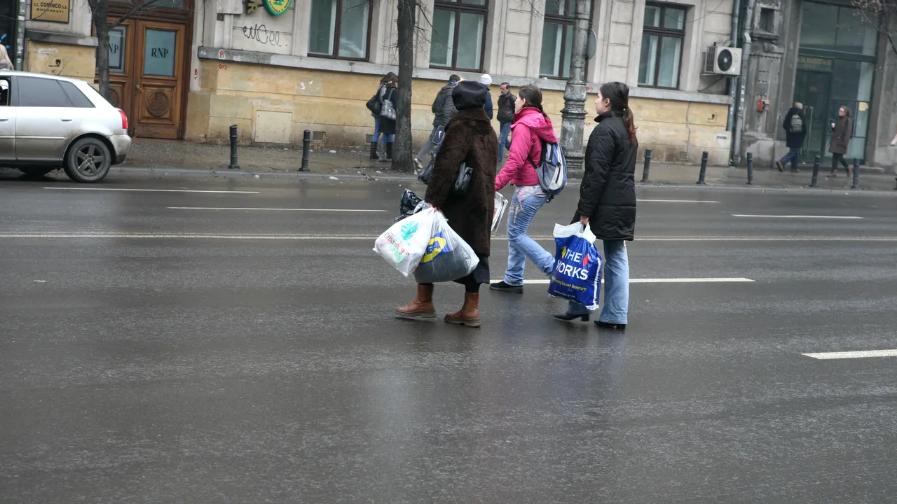 Cât de periculoase sunt pungile de plastic pe care le folosim