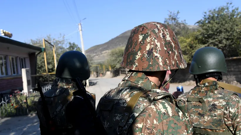 Confruntările continuă în Nagorno-Karabah, în pofida armistițiului dintre Armenia și Azerbaidjan