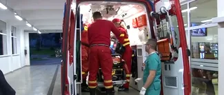 Un adolescent de 14 din Suceava si a riscat viața pentru un selfie pe tren. Acum este în COMĂ la spital