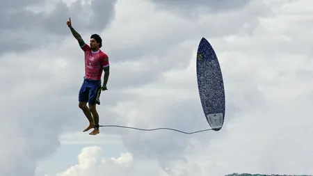 Imaginea uluitoare cu surferul Gabriel Medina, surprinsă de un jurnalist AFP. „Am apăsat pe butonul potrivit”