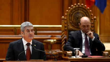 Băsescu sare în apărarea lui Oprea: 