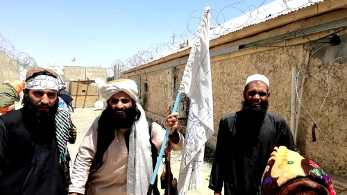 Statul Islamic şi talibanii, suspectaţi de mai mult de o sută de execuţii extrajudiciare în Afganistan